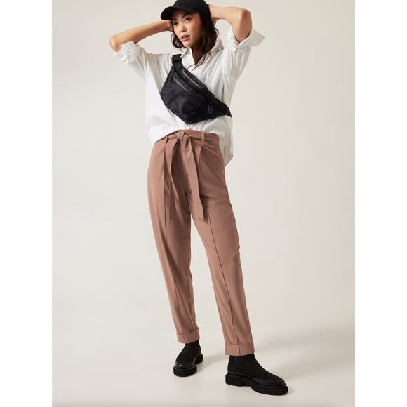 ATHLETA Cardiff Tie Waist Tapered Lightweight Pant Rustic Beige Tan Sz 18 NWT B4 - Picture 2 of 5